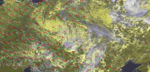 Fig. 1: Nowcast display at 1450 UTC Mon 15 July 2013 (zoom on Turkey): E-View satellite channel and detected lightning within the last 5 minutes.