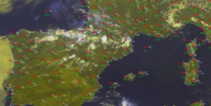 Fig. 6: Nowcast display at 12 UTC Tue 16 July 2013: E-view satellite channel and SYNOP observations.