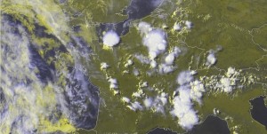 Fig. 3c: E-View satellite image at 1530 UTC Mon 22 July 2013.